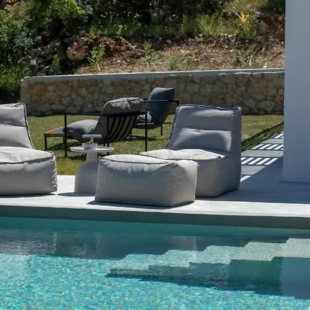 Villa Brand New High-End Faos Villas Three Fternon