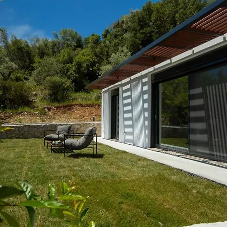 Villa Brand New High-End Faos Villas Three Fternon